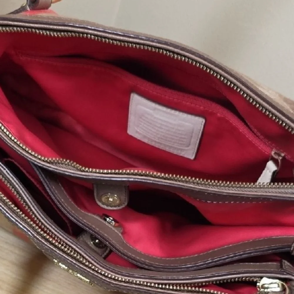 Coach Madison Signature Pink Op Art Carryall Handbag